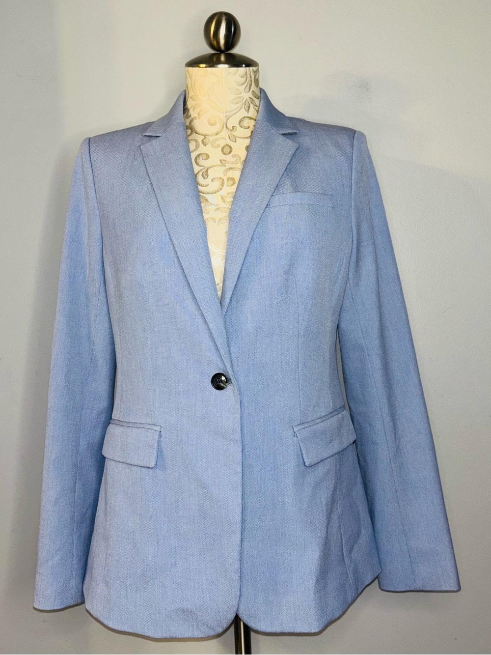 Banana Republic Light Blue Single-Button Blazer Size 8